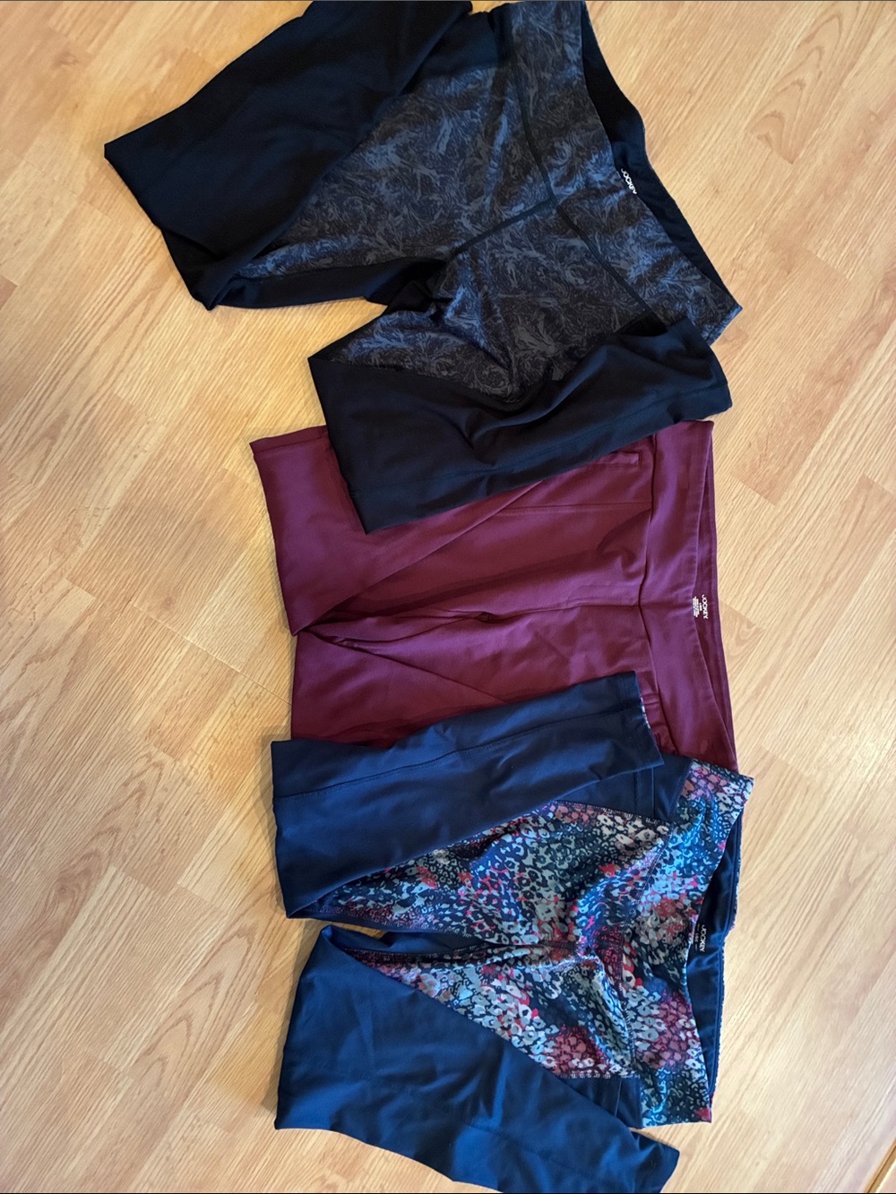 Three pairs of jockey leggings with side pockets